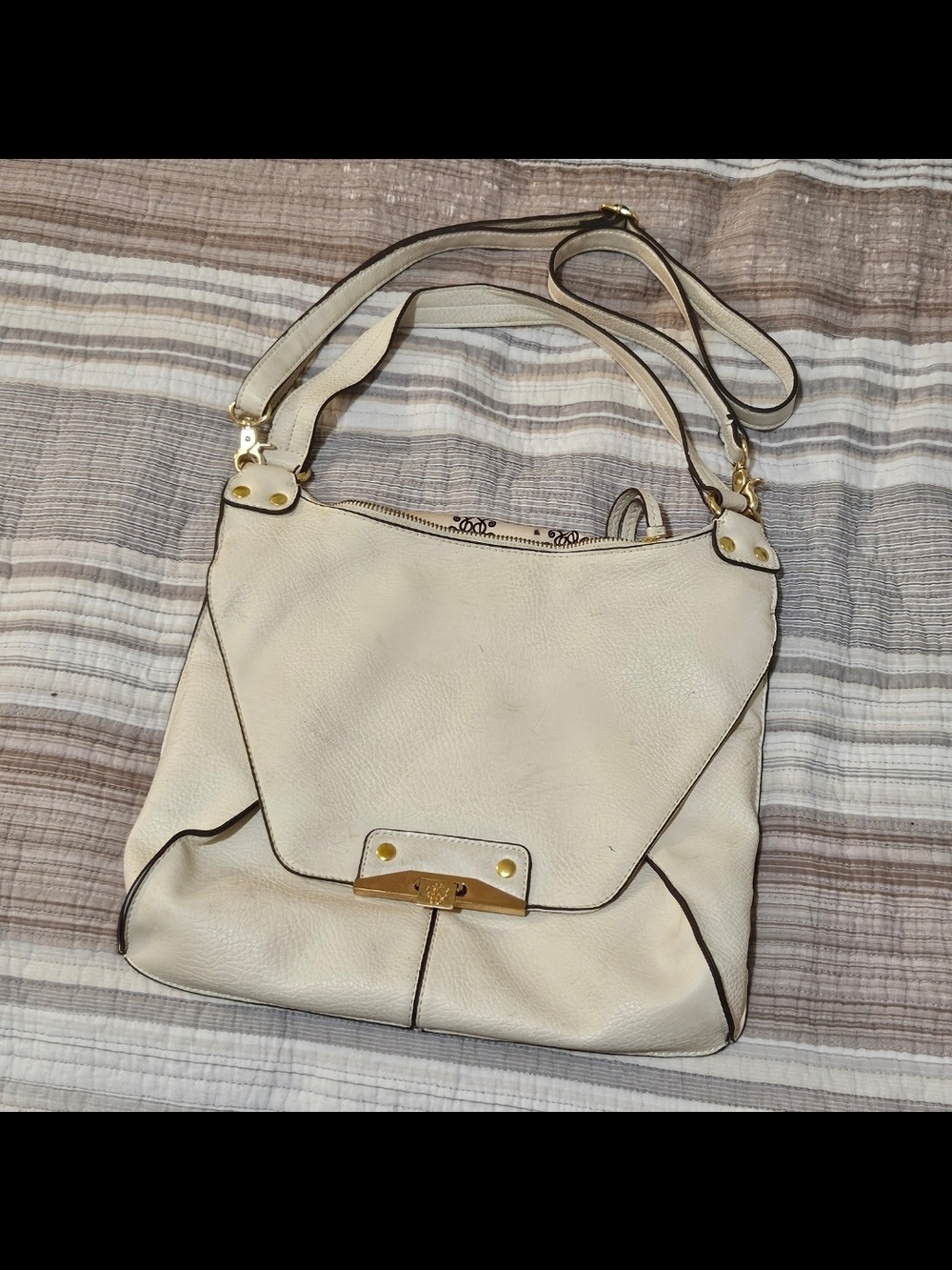 Jessica Simpson White Faux Leather Hand/Shoulder Bag Purse